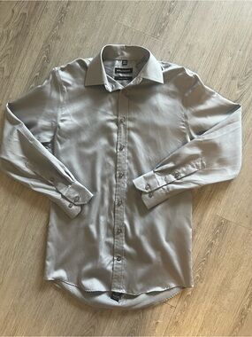Bellissimo Men's Light Grey Long-Sleeve Dress Shirt